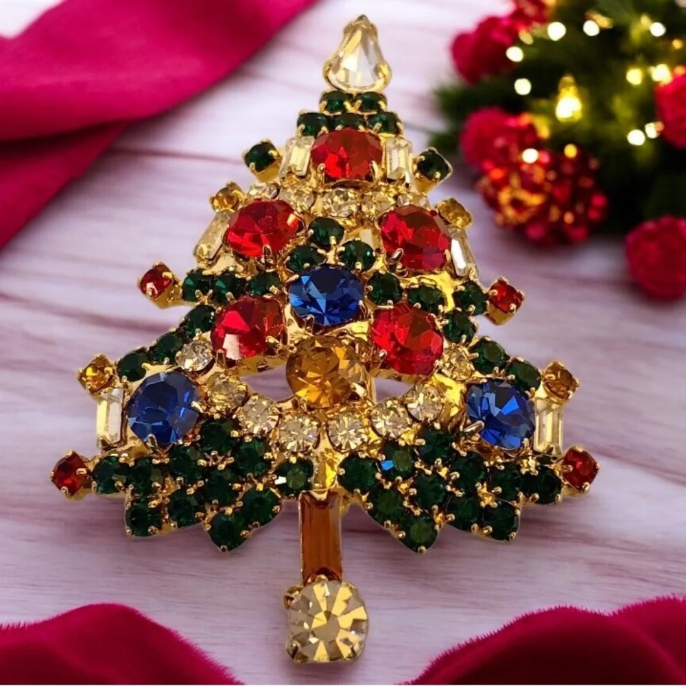 OTC Vintage Christmas Tree Brooch Pin Multi Color Rhinestones Baguettes signed